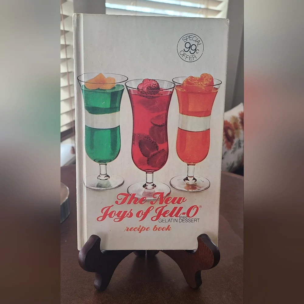 The New Joy's of Jell-o recipe book 1973